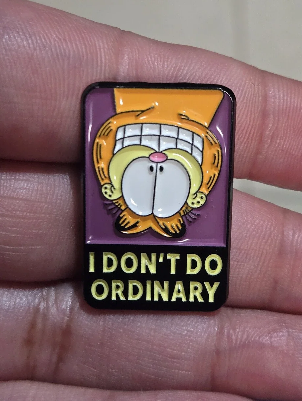 Garfield Enamel Pin - 